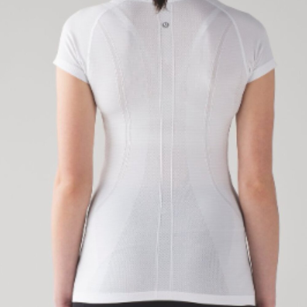 (6061) 🍋 LULULEMON RUN: Swiftly Tech Short Sleeve Crew Sz 10 **LOVED - Picture 3 of 10